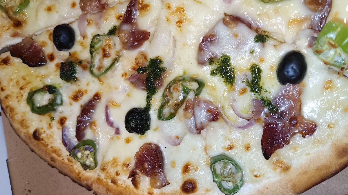 DANIA Pizza - photo 2